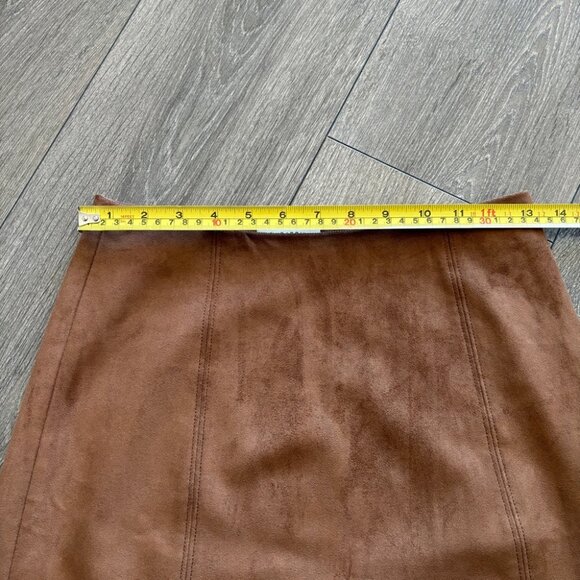 Aritzia Babaton Hopper Skirt - Picture 5 of 5